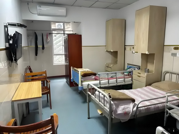 毕业生入户深圳的条件_2025上海城市形象片焕新发布：上海新一刻，城市因你更美好 关的考这和他们核方接相式直