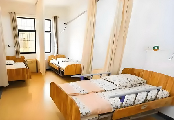 深圳入户去哪里办_辽宁越狱事件调查：部分监狱管理人员非在编干警 如果你是过剩的产能